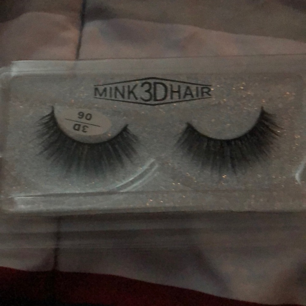 reusable minks